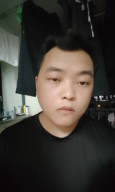 pu往事随风的第一张照片--桂林闪婚服务中心