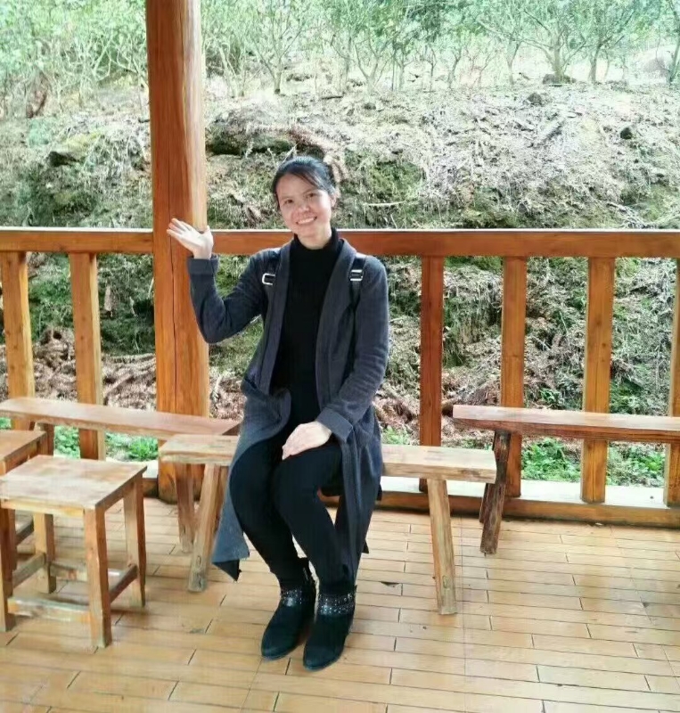 雅歌的第一张照片--桂林闪婚服务中心